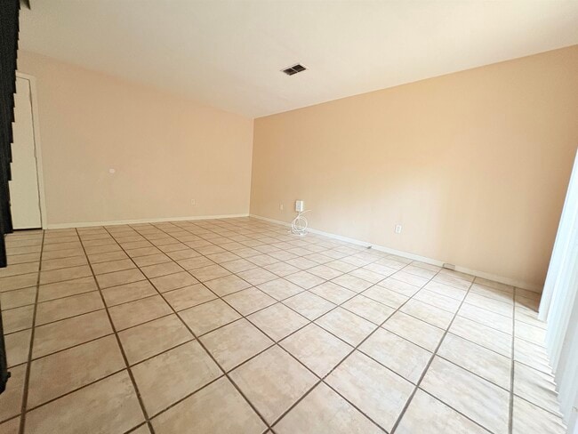 Photo - 1403 Stone Rd