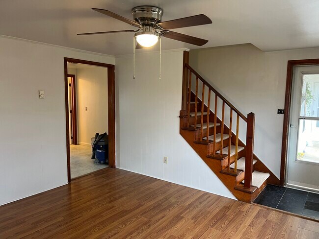 Photo - 114 Mulberry St Unit 2