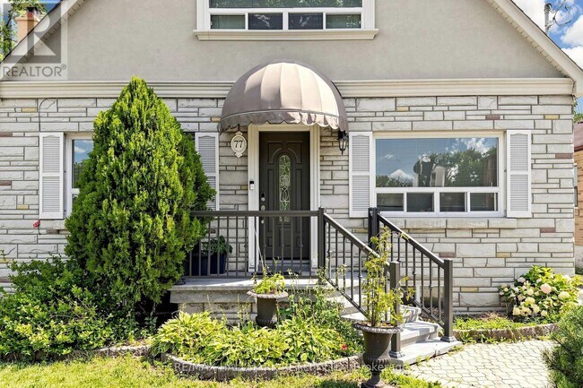 Photo - 77 Wendell Ave