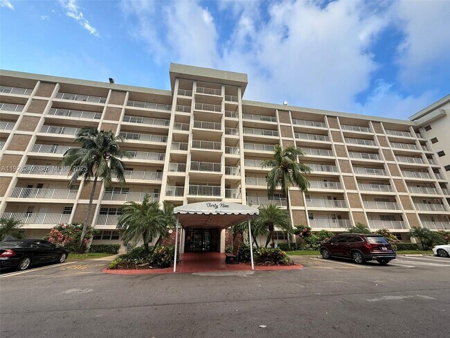 Building Photo - 3091 N Course Dr Unit 705