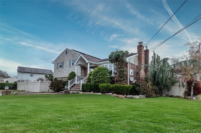 Photo - 15 Albany St