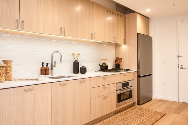 Photo - 266 West 96th Street