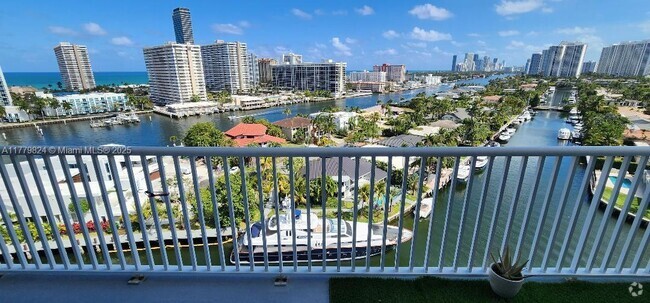Building Photo - 137 Golden Isles Dr Unit 1207 Rental