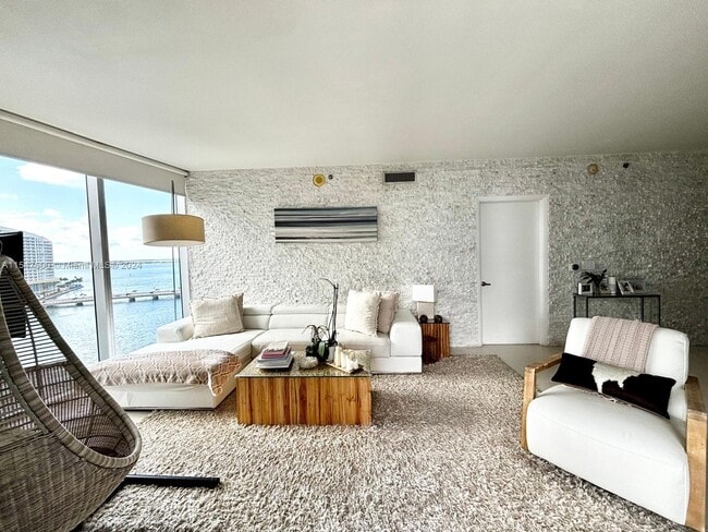 Building Photo - 495 Brickell Ave Unit 1202
