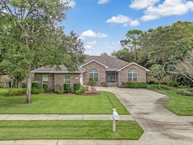Gorgeous Southern Living Home in Coveted S... - Gorgeous Southern Living Home in Coveted S...