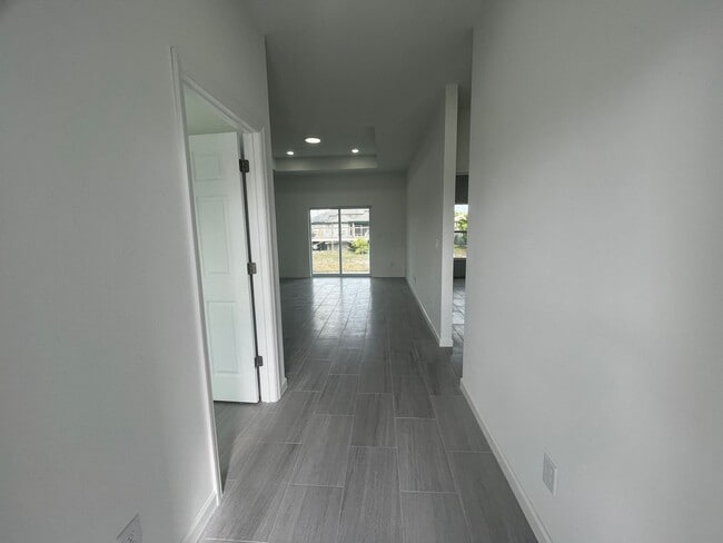 Photo - Brand new 4 bedroom 2 bath-2 car garage-SW LEHIGH ACRES