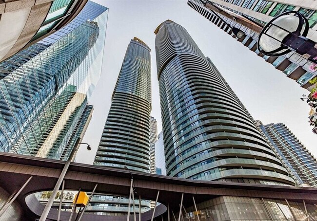 Photo - 14 York St Unit FL10-ID1347733P