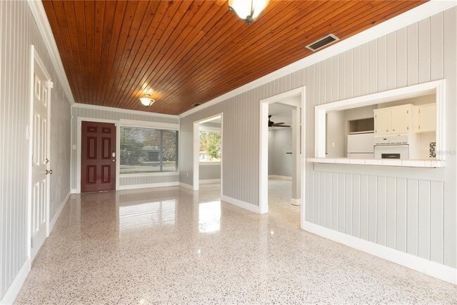 Photo - 10235 N Fleetwood Dr