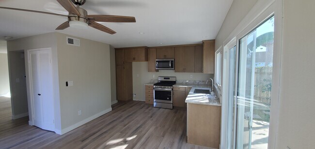 Photo - 33602 Street of the Blue Lantern