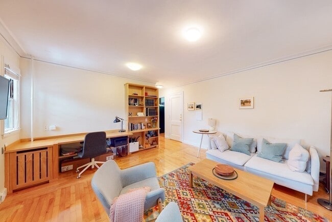 Photo - 34 Ash St Unit 204