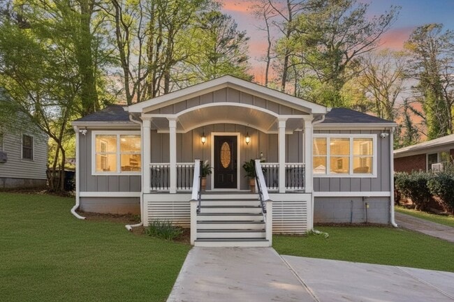 Photo - 292 Richardson Rd NW