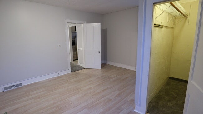 Photo - 355 S Rocky River Dr