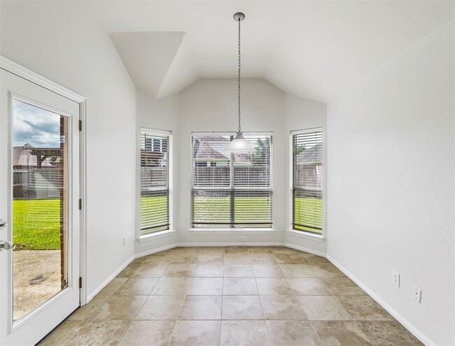 Photo - 2501 Shady Falls Ln