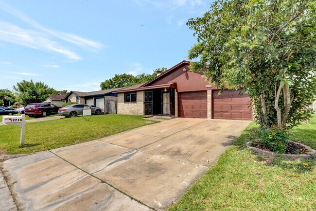 Photo - 12718 Panay Dr