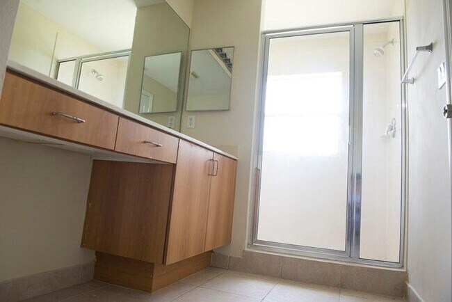 Photo - 909 Seminole Palms Dr