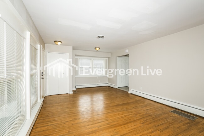 Photo - 3726 N Layman Ave