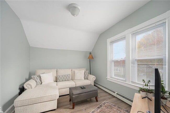 Photo - 149 Pomona Ave