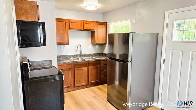 Photo - A Nice 3-Bed 1 Bath Ranch Style House in Northside!!! OPEN HOUSE SATURDAY 6/06 12PM-1PM!