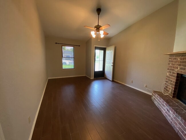 Photo - 702 Blackwell Ave