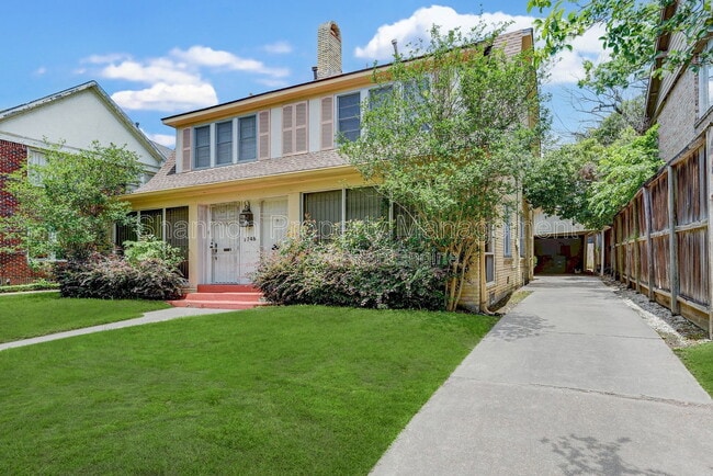 Photo - 1748 Hawthorne St