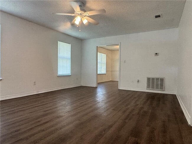 3080 Beth Ct