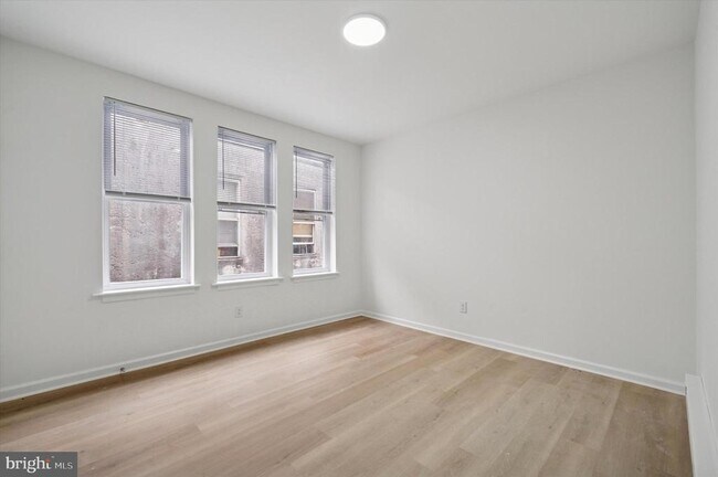 Photo - 5431 Walnut St Unit 2
