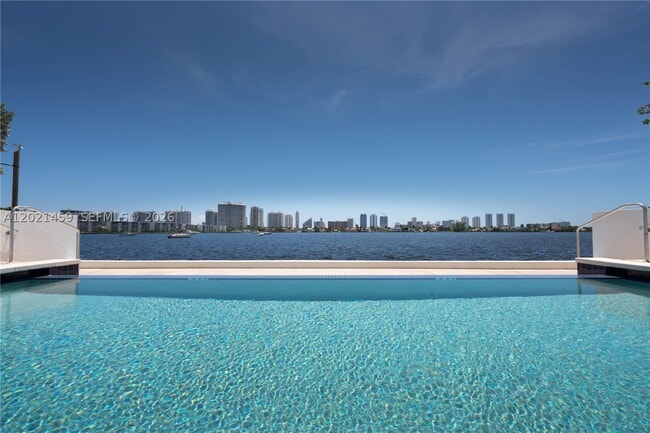 Building Photo - 17301 Biscayne Blvd Unit 1008