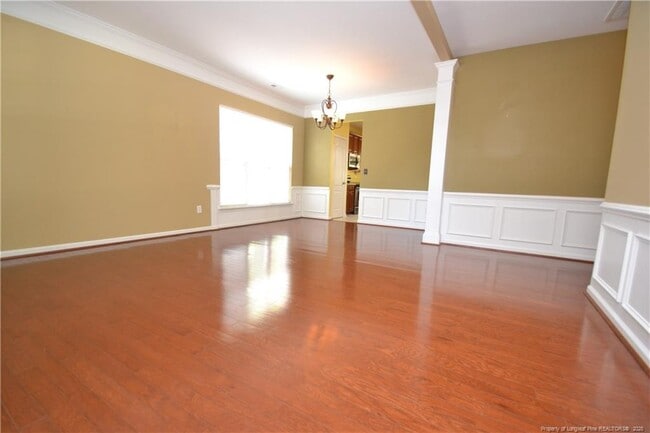 Photo - 3318 Colorcott St