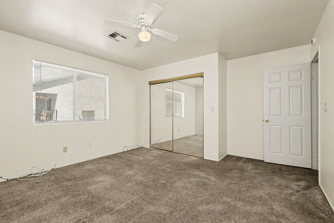 Photo - 1440 Ogallala St