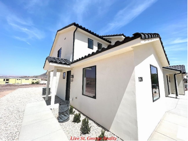 Photo - 1060 W Province Way