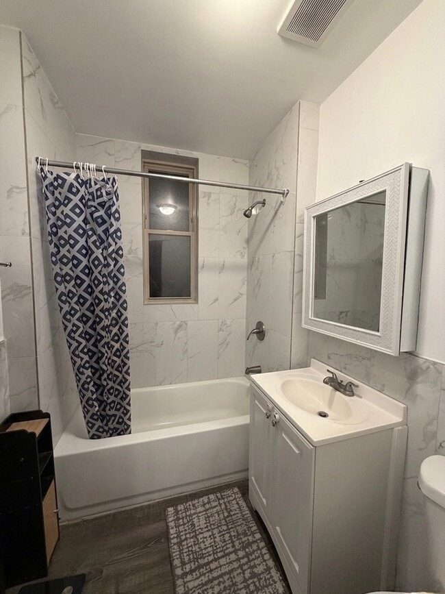 Photo - 2820 S Short St
