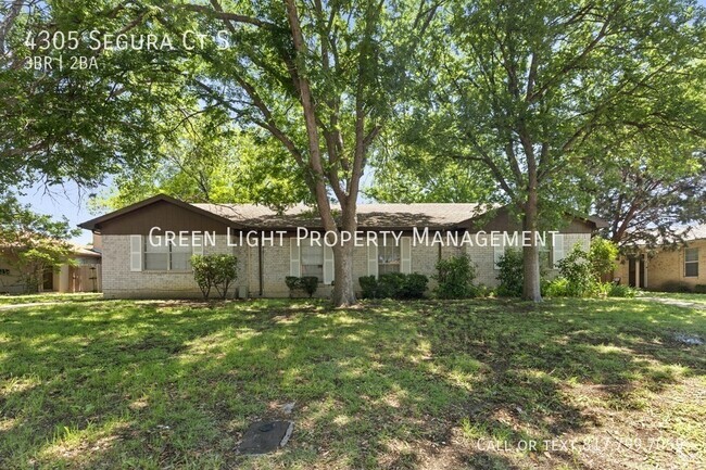 Building Photo - 4305 Segura Ct S Rental
