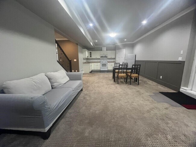 Photo - Basement-163xx 25TH AVENUE