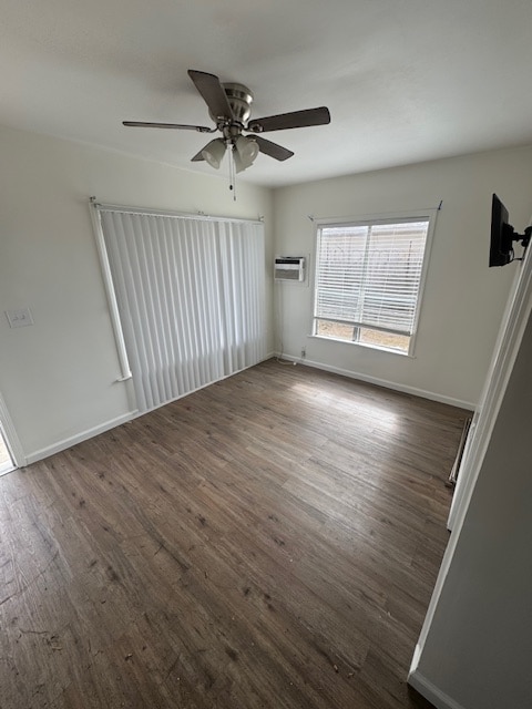 Photo - 2107 N Raymond Ave Unit 2129.4