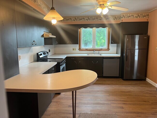Photo - 240 Cherry St Apartment