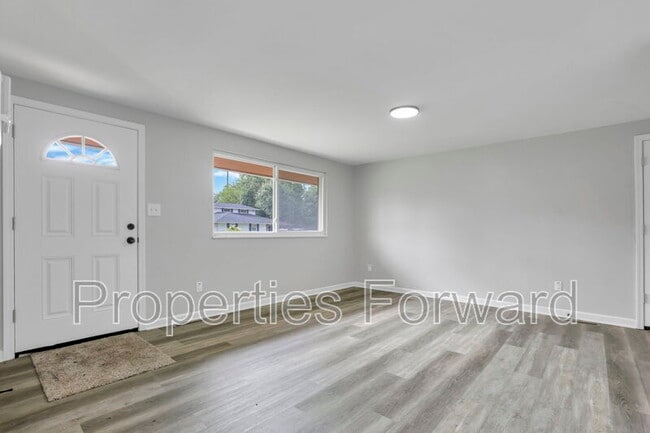 Photo - 1663 Haft Dr