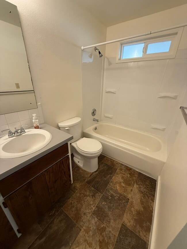 Photo - 316-318 Union St Unidad 316