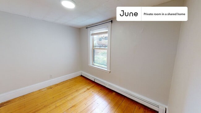 Photo - Room in Shared 4 bed/1 bath home Unit D