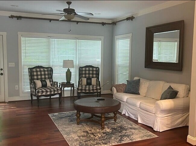 Photo - 8326 Arlington Church Rd