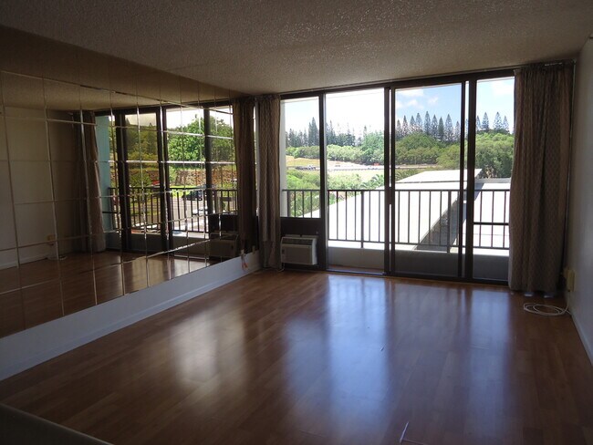 Photo - Pearl Regency 1 Bedroom, 1 Bath, with 1 parking $1795.00/mo.