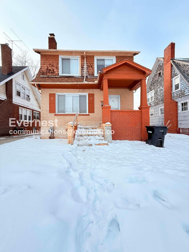 Photo - 14393 Strathmoor St