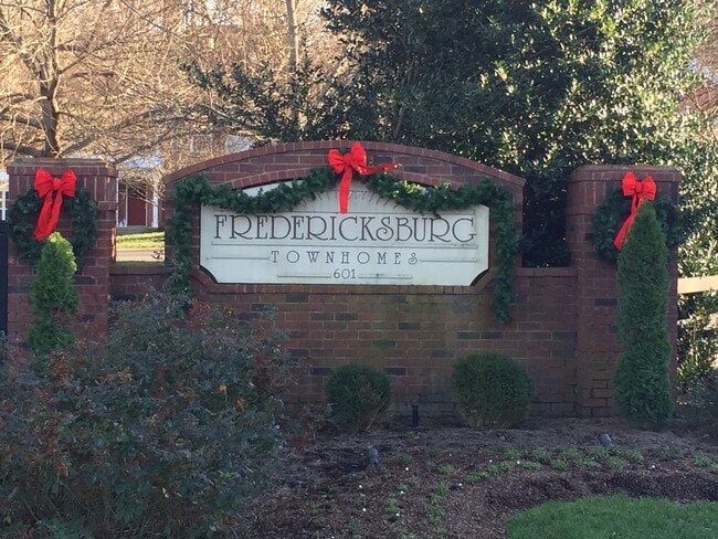 Photo - 601 Old Hickory Blvd