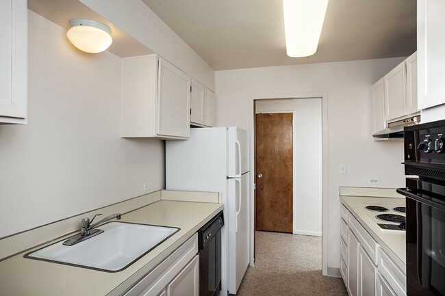 Photo - Hollywood Towne House Apartments