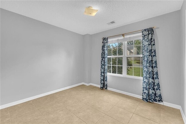 Photo - 226 Ashland Creek Ct