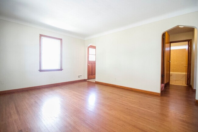 Photo - 27 W Capistrano Ave