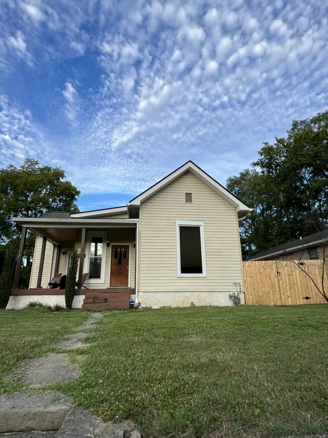 Photo - 1005 Pennock Ave House