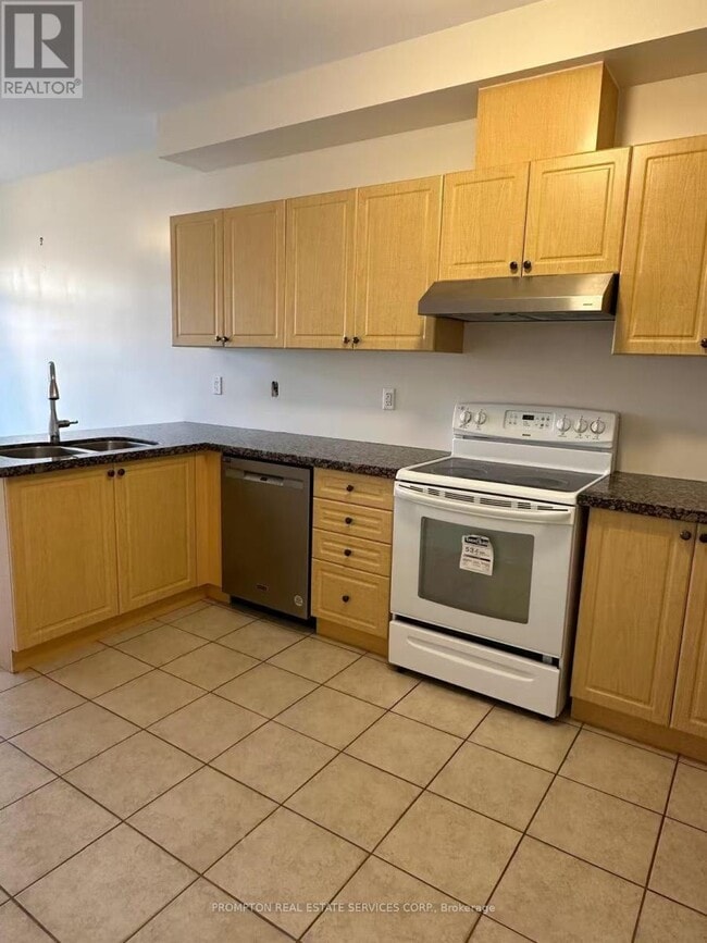 Photo - 11 Ivory Silk Dr