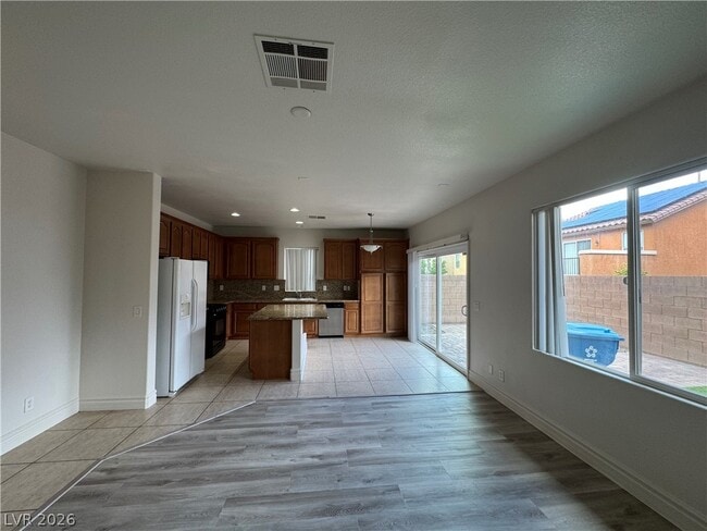 Photo - 6470 Aether St