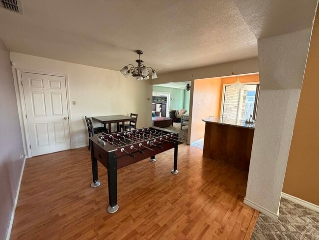 Photo - 1609 Westwind Dr