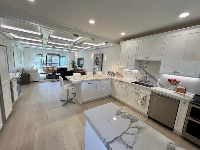 Photo - 275 S Beach Rd Unidad B201